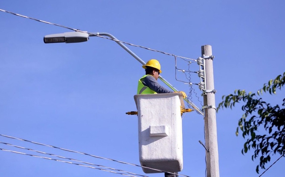 Fallas en Alumbrado Público en Guadalajara: Reportes Disminuyen un 60% en 2025