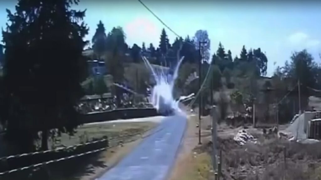 Joven sufre quemaduras graves tras explosión de pirotecnia en Jilotepec