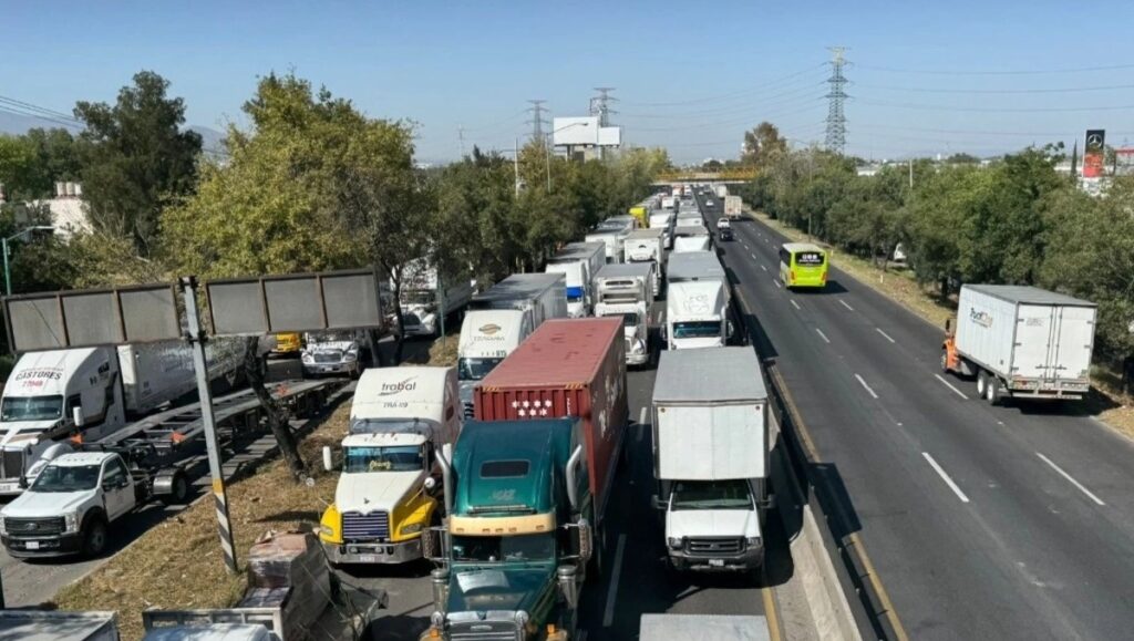 Autopista México-Querétaro EN VIVO: Últimas actualizaciones sobre choques y cierres viales hoy 5 de enero