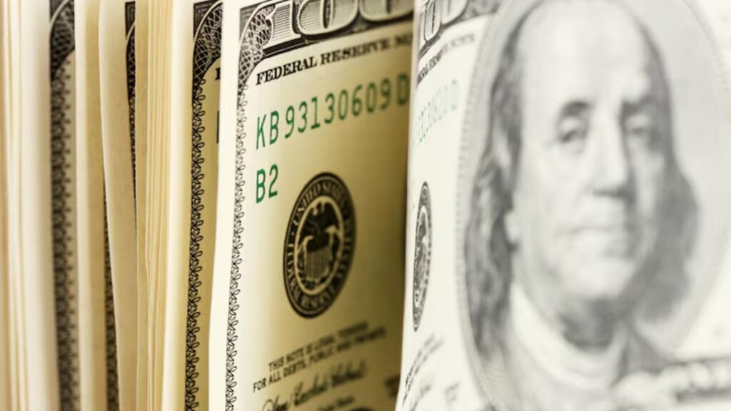 Dólar Hoy: Tipo de Cambio en México Se Mantiene en 17.95 Unidades