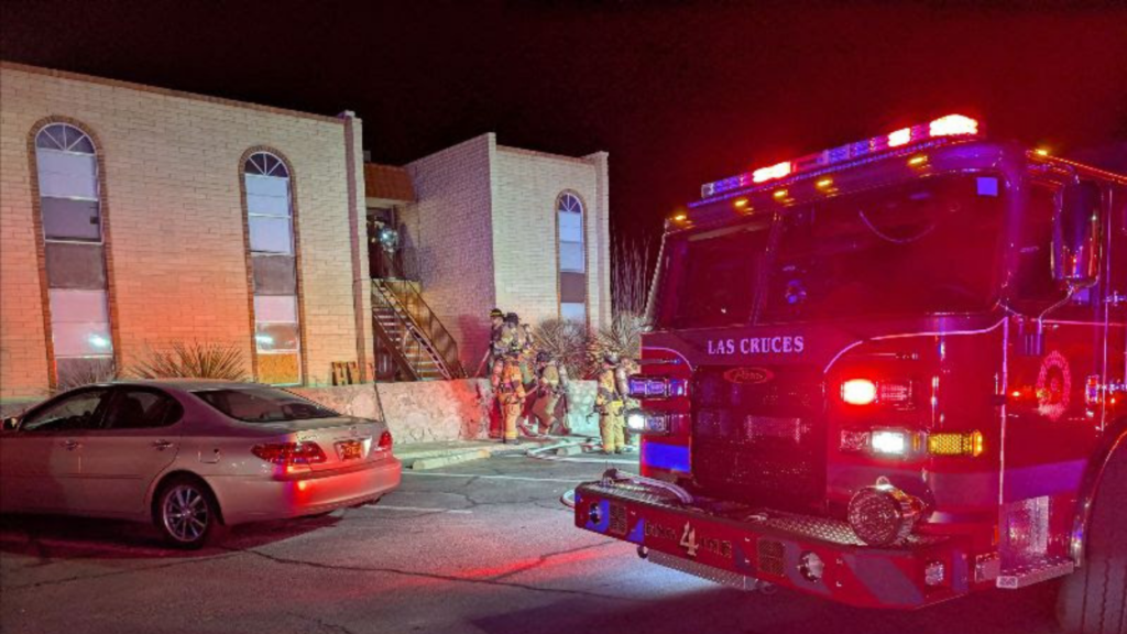 Incendio en Las Cruces Daña Apartamento, Sin Lesionados