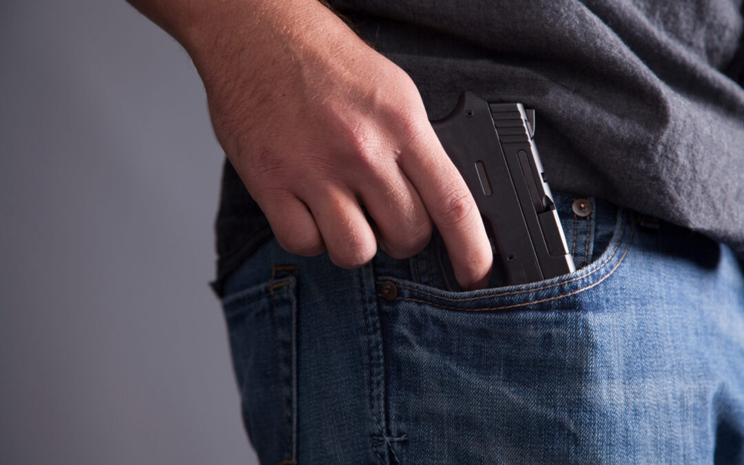 Estudiante Arrestado por Tiroteo Mortal Cerca de la Secundaria Alisal en Monterey