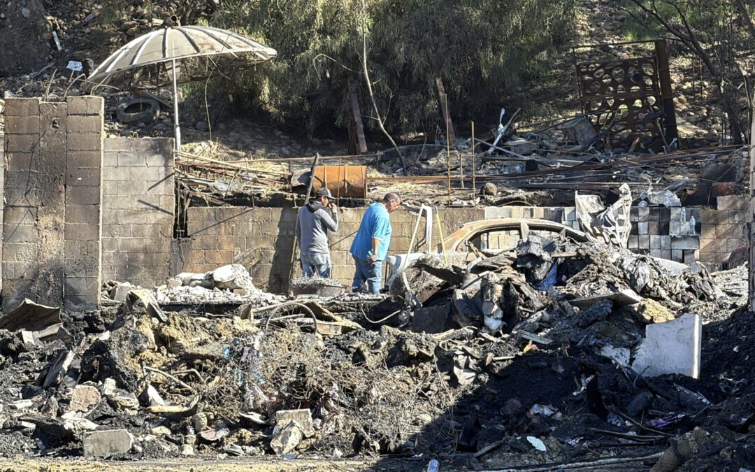 Incendio en Tijuana: La Comunidad Inicia la Reconstrucción de Viviendas y Vidas