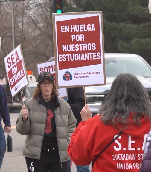 Acuerdo Histórico: La Huelga de Maestros en Sheridan Concluye Tras 22 Días en Colorado