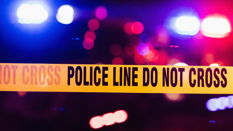 Accidente de motocicleta en Kansas deja dos muertos tras choque frontal en la U.S. 59